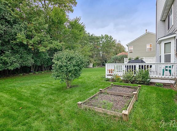 4th image of 15 Ashton Ct