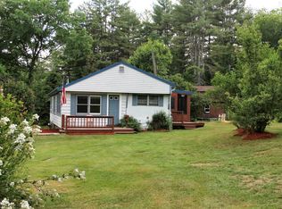 16 Second Crown Point Rd, Barrington, NH 03825