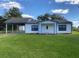 1414 Orange Dr, Angleton, TX 77515