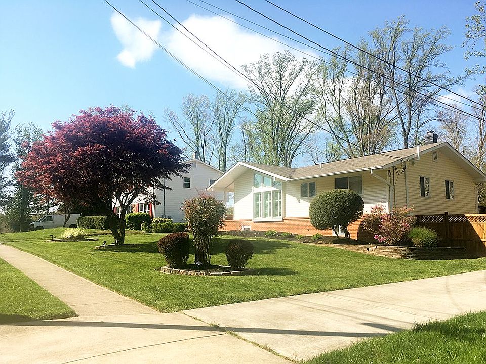 1st image of 2605 Bowling Green Dr