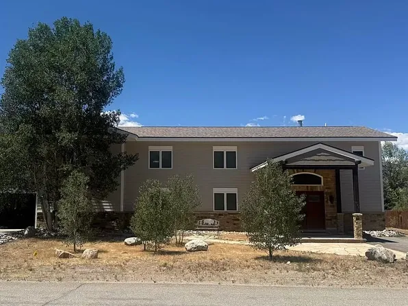 901 Rainbow Dr, Silverthorne, CO 80498