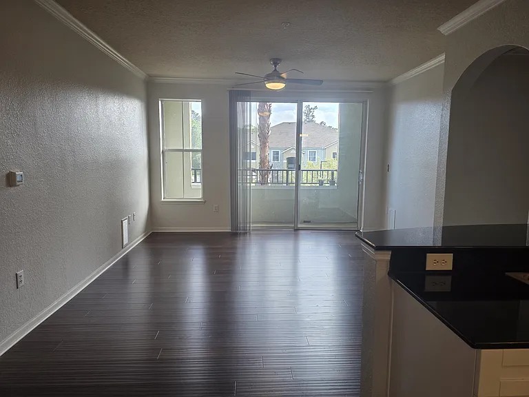 8539 Gate Pkwy W #9301 — Photo 6