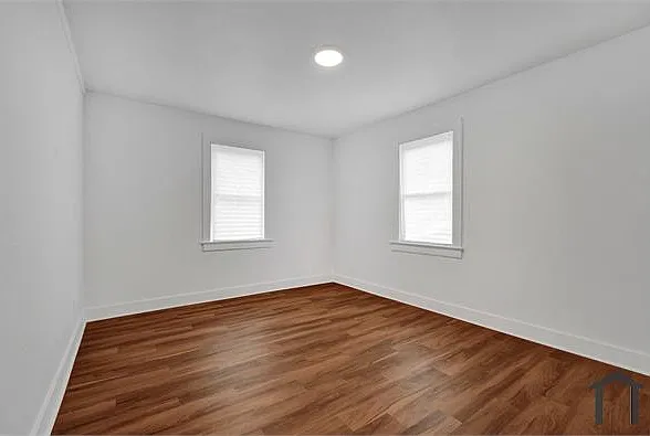 3156 Powell Ave — Photo 9