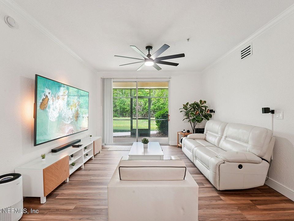 1st image of 8539 GATE Parkway W #412