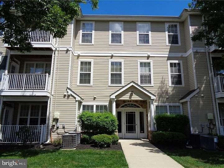 1st image of 75 Kyle Way