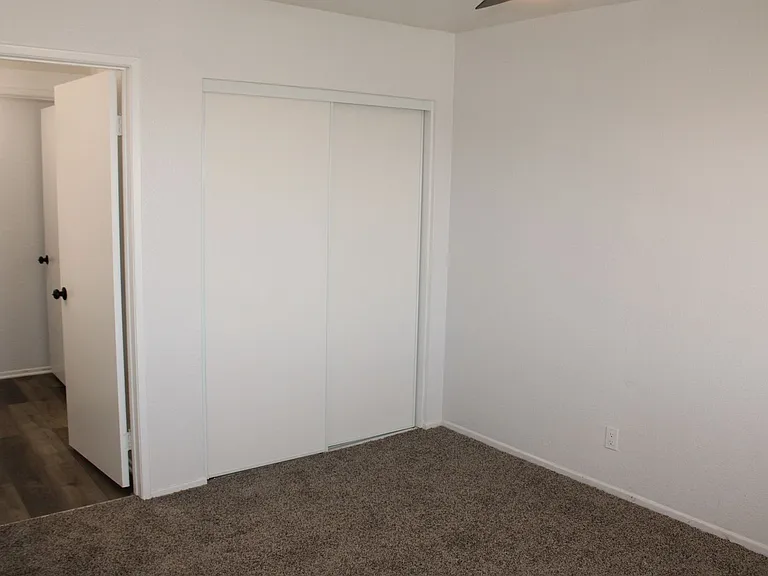 16515 S New Hampshire Ave — Photo 31