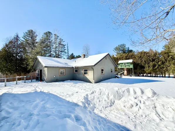 6 Quaker Mountain Rd, Wilmington, NY 12997