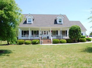 101 Soundview Dr, Aydlett, NC 27916