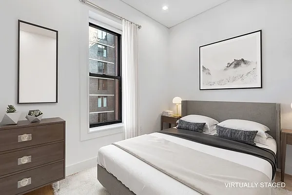 Rented by REAL New York | media 16