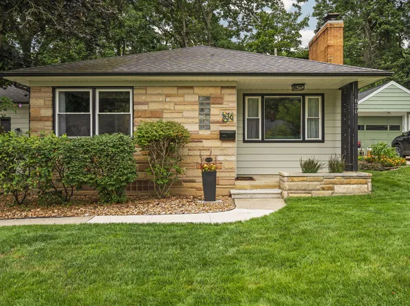 830 Redeemer Ave, Ann Arbor, MI 48103