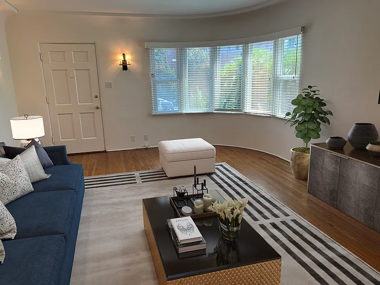 11703 Idaho Ave #11703 — Photo 4