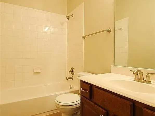 3652 Vienna St, Irving, TX 75038