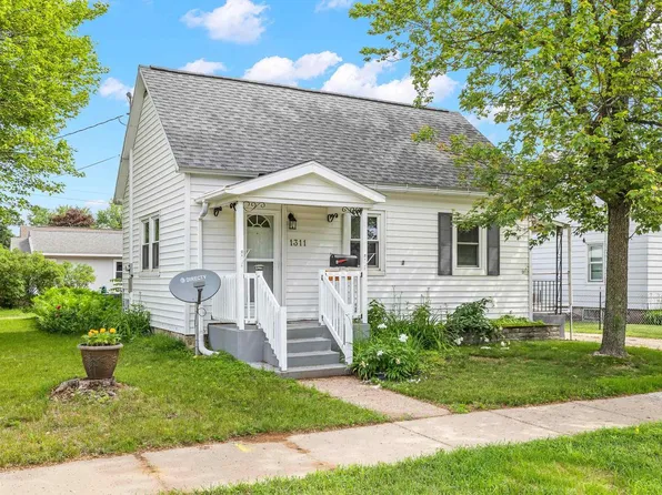 1311 APRICOT STREET, Wisconsin Rapids, WI 54494