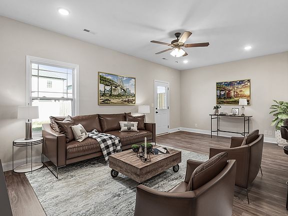 4th image of 203 W Fallow Ct Lot 1504