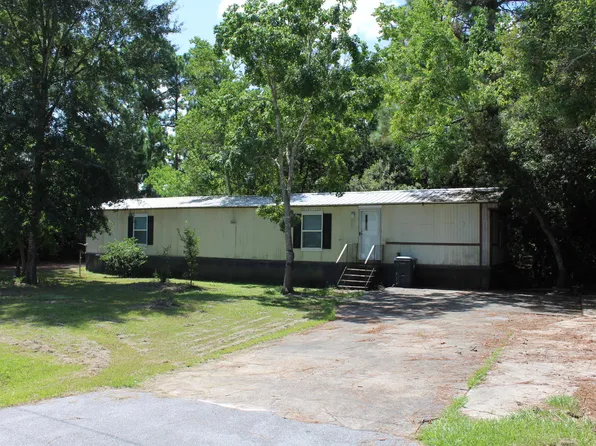 206 Cypress Point Ln, Pt Washington, FL 32459