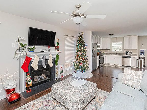 5th image of 6472 Strawbank Dr