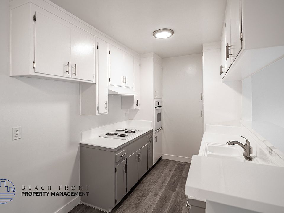 1st image of 3615 Elm Ave #60517174