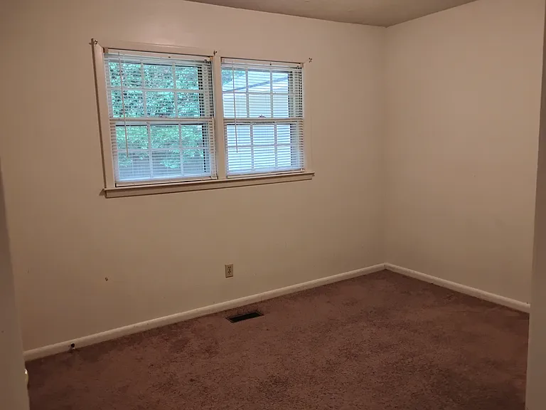 bedroom #1