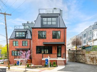 112 Righter St, Philadelphia, PA 19128