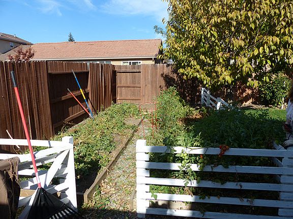 5th image of 1765 Cobblestone Dr
