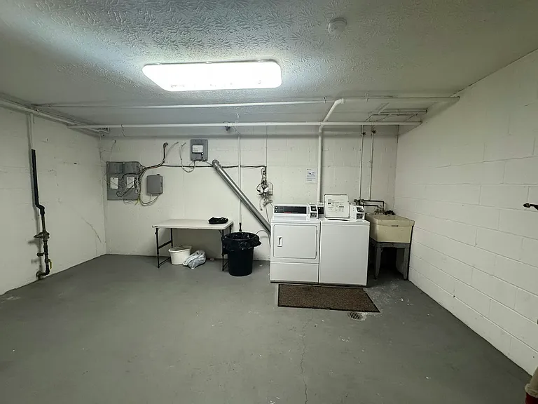 4438 Hamilton Ave #5 — Photo 9