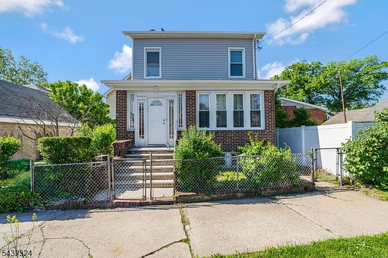 1st image of 524 Lehigh St