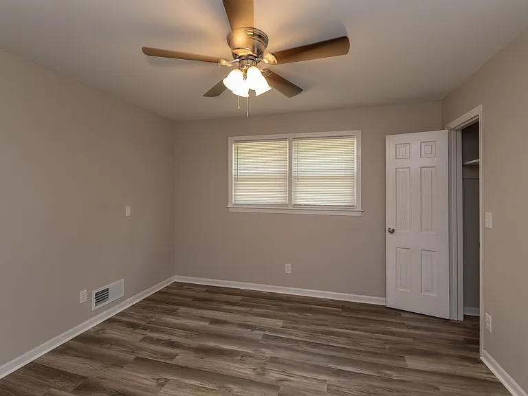 1602 Johns Rd #C — Photo 28