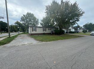 1314 Lindsey St, Charlestown, IN