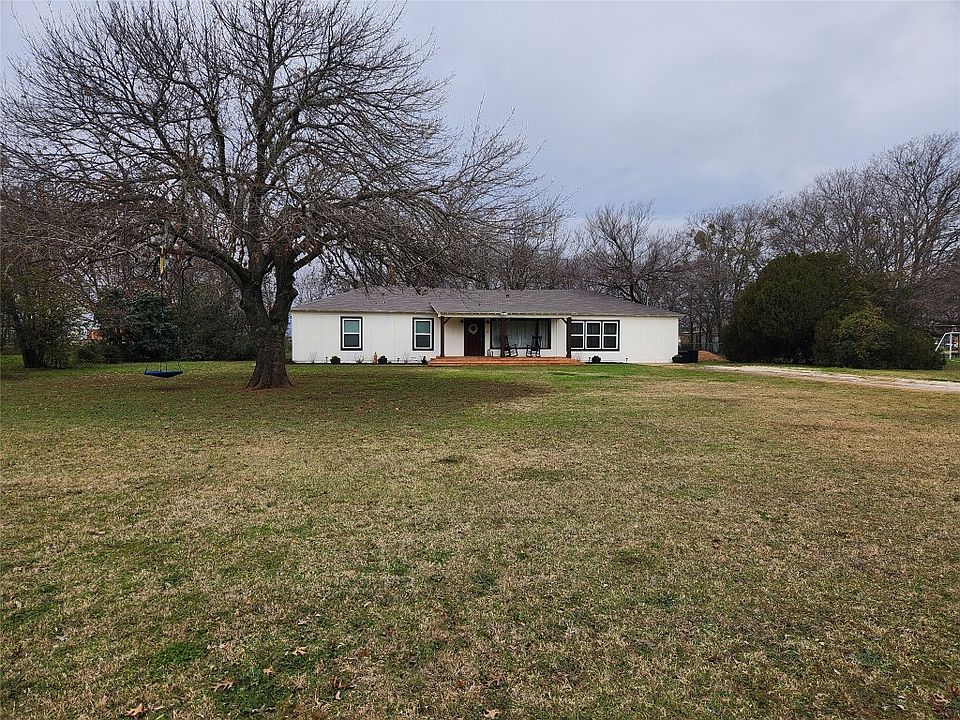303 N Hughes St, Rio Vista, TX 76093 Zillow