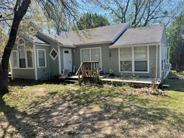 15288 S 177th West Ave, Kellyville, OK 74039