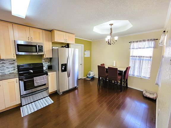 5th image of 3406 Viewcrest Dr