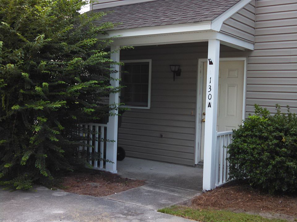 2nd image of 130A Lullwater Dr