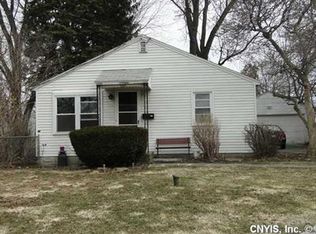 108 Ray St, Liverpool, NY 13088