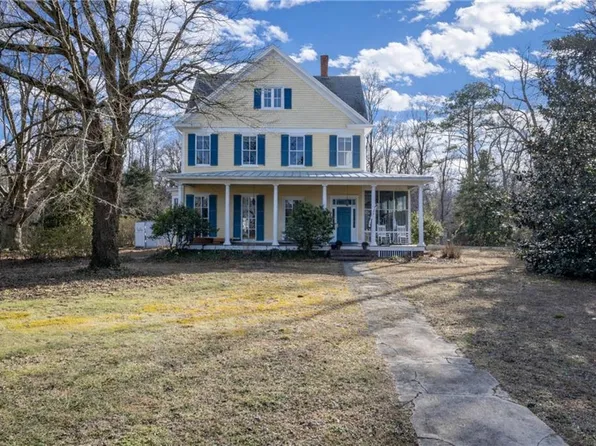 6392 Main St, Gloucester, VA 23061