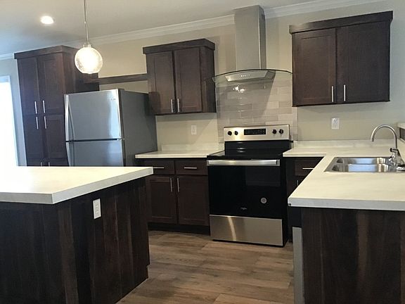 3rd image of 289 Silver Peak Dr #350