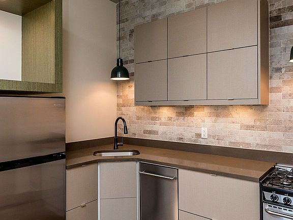 4th image of 266 Malcolm X Blvd #19