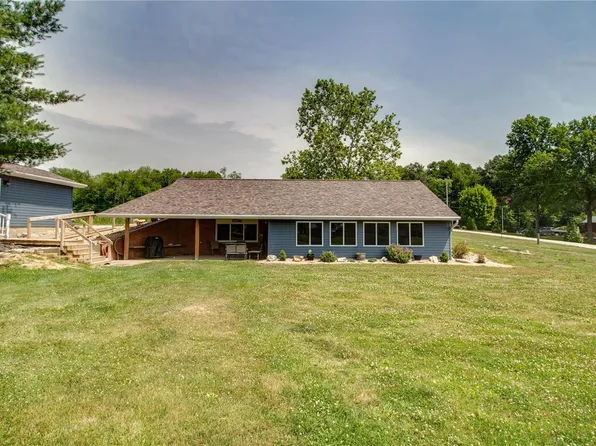 4220 Rush Ln, Bethalto, IL 62010