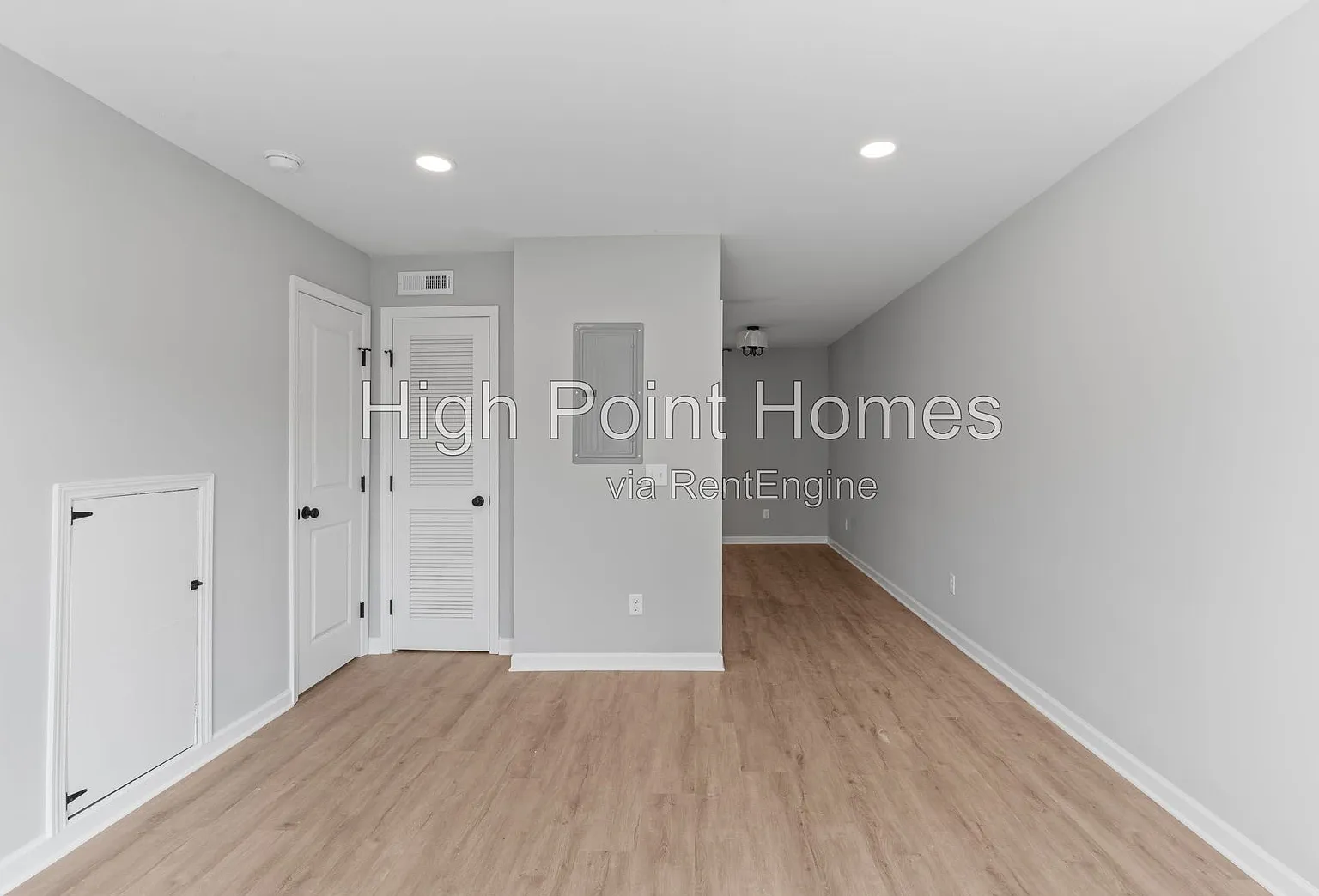 2 bed, 1.5 bath, 950 sqft, $1,225 — Photo 3