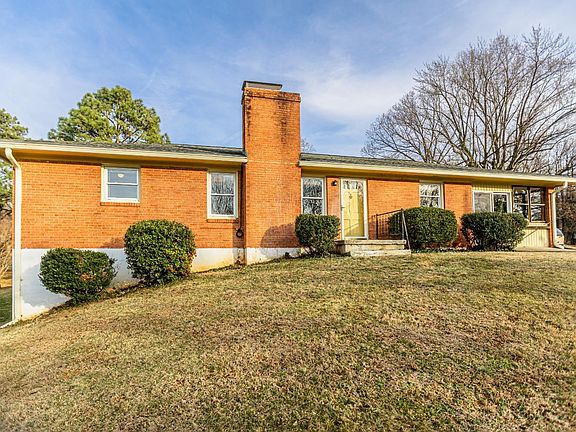 2nd image of 1140 Heath Ave