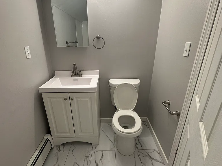 94 W Main St #7 — Photo 10