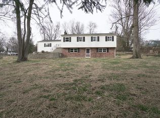1360 Washington Cir, Cincinnati, OH 45255