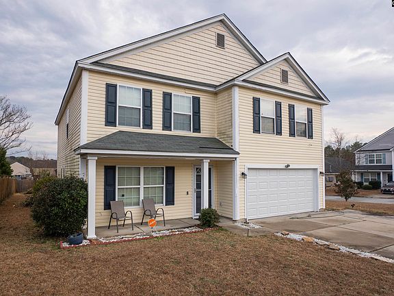 2nd image of 300 Summer Bend Rd