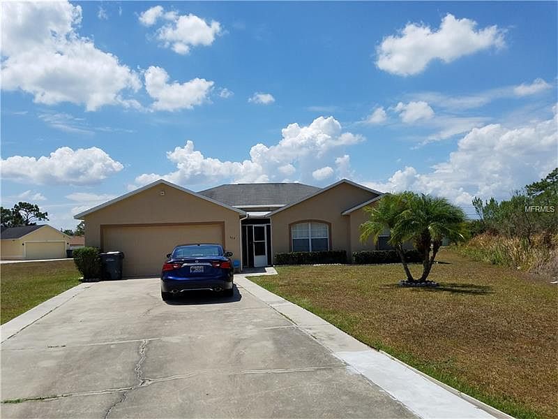 1st image of 623 Dunlin Ln