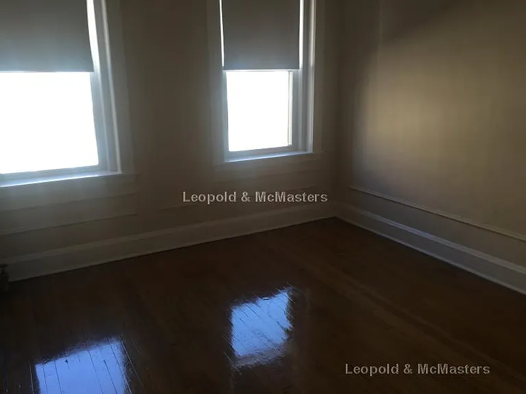 12 Short St #5 — Photo 14