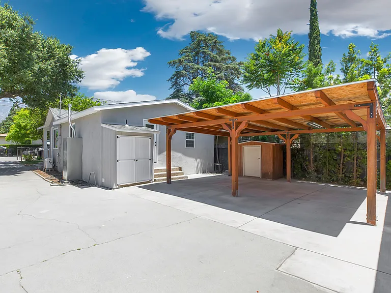 528 Almond Ave #B — Photo 38