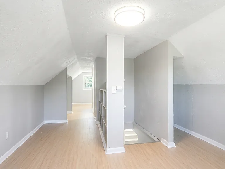 716 Dakota Ave — Photo 8