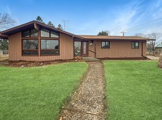 511 Guide St N, Welcome, MN 56181