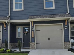 1334 Mountain Quail Cir, Maryville, TN 37801