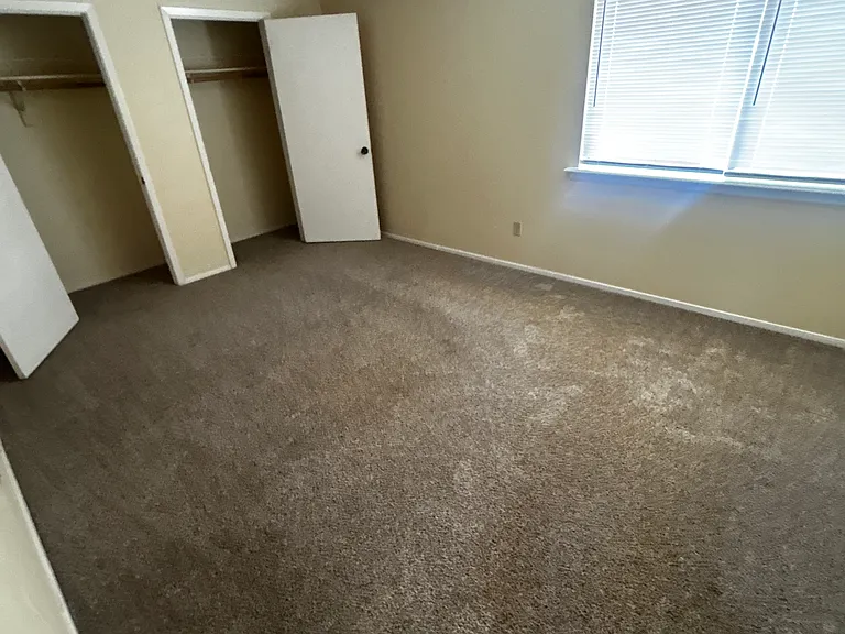 4515 Carter Creek Pkwy #4 — Photo 6