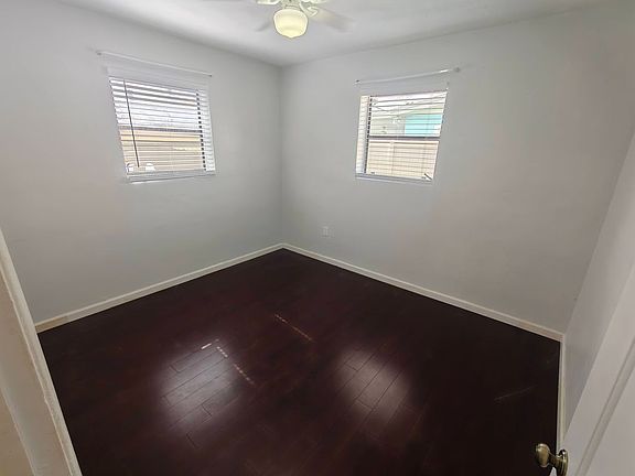 5th image of 801 N 70th Way